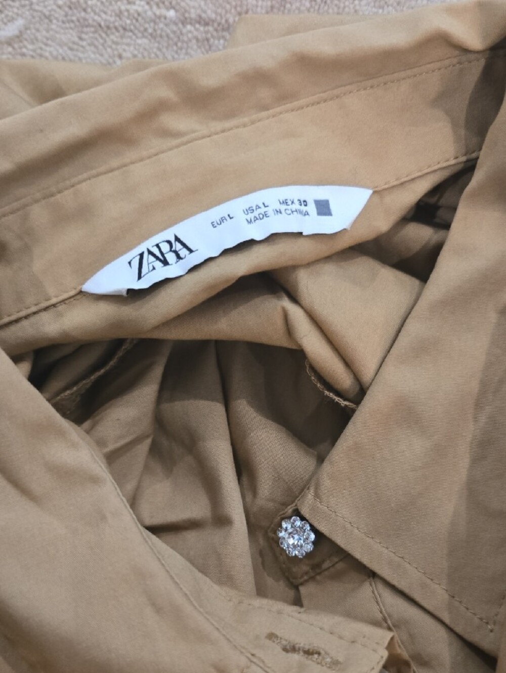Zara Tan Button-Front Midi Dress with Puff Sleeves - Picture 5 of 5